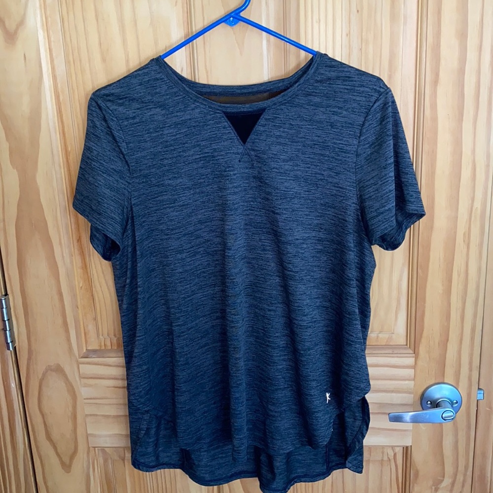 Danskin Now work out shirt, large